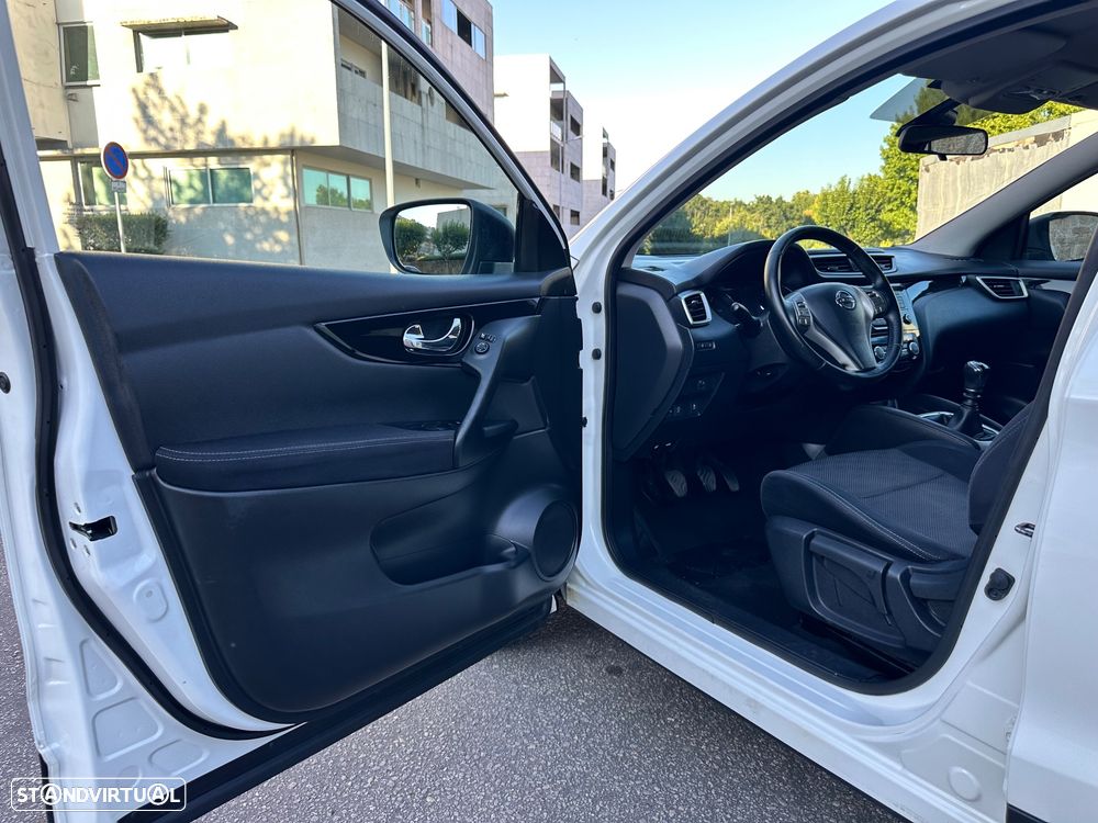 Nissan Qashqai 1.5 dCi Acenta - 17