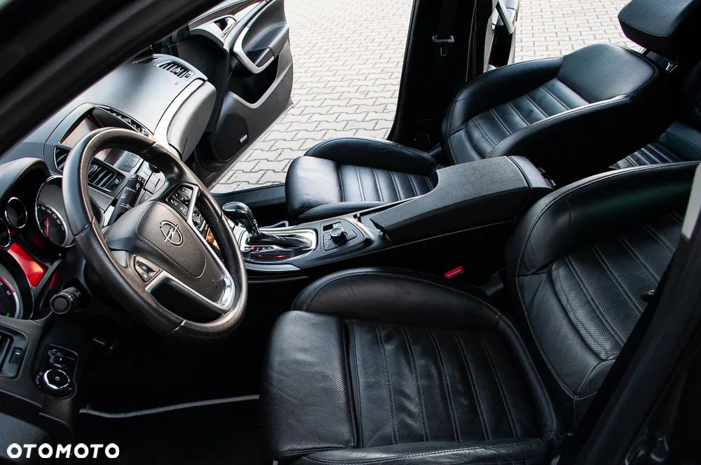 Opel Insignia 2.8 Turbo 4x4 Cosmo - 25