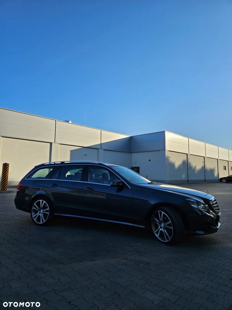 Mercedes-Benz Klasa E 200 BlueTEC - 2