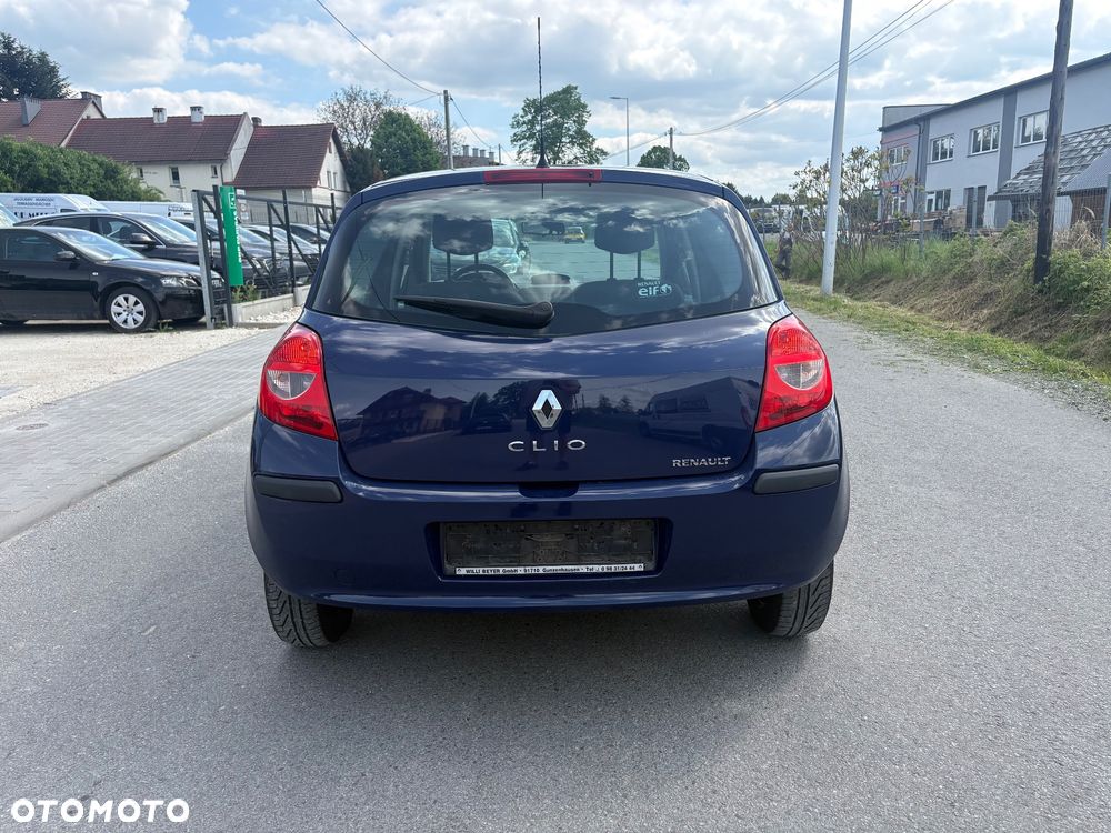 Renault Clio 1.2 16V Exception - 6