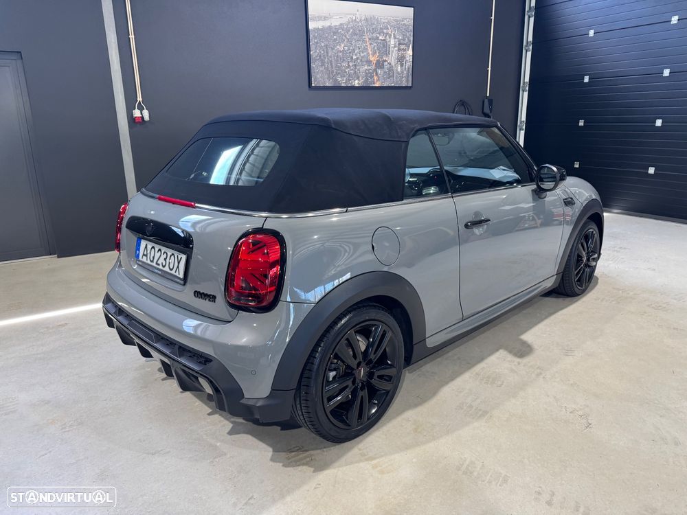 MINI Cabrio Cooper Premium Plus JCW Auto - 10