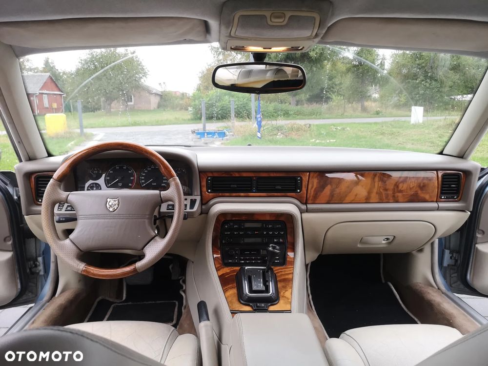 Jaguar XJ Sovereign 4.0 - 4