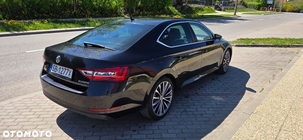 Skoda Superb 2.0 TSI L&K DSG - 4