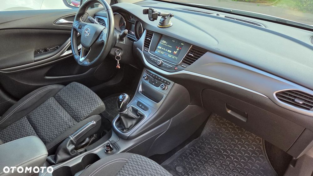 Opel Astra 1.4 T Enjoy - 18