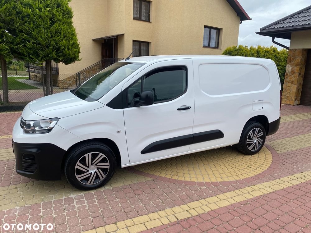 Citroën BERLINGO 1.6 HDI, MAX długi, 3-osobowy, klimatyzacja, zakupiony w salonie w Rzeszowie - 5