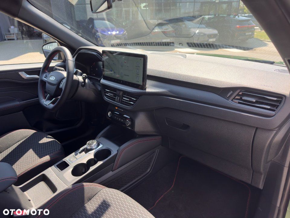 Ford Kuga - 23