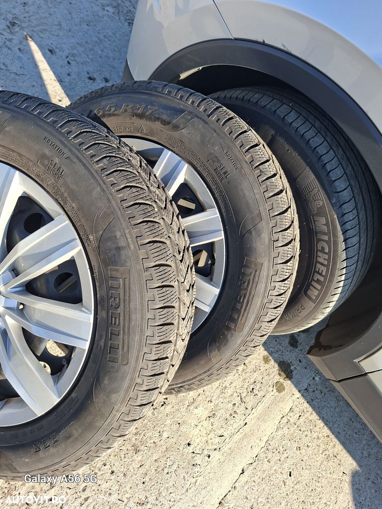 Volkswagen Tiguan - 3