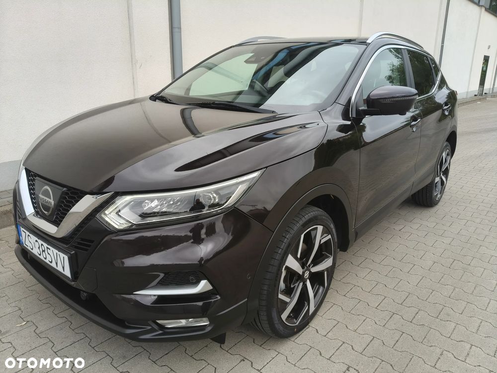 Nissan Qashqai 1.6 DIG-T Tekna - 1