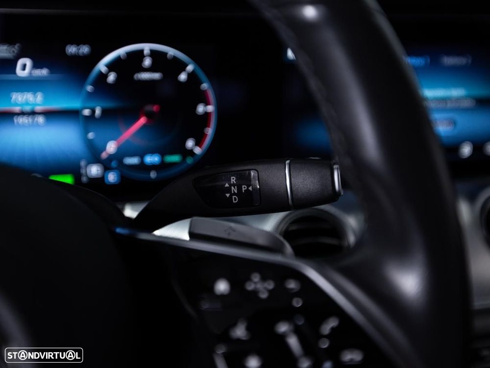 Mercedes-Benz E 220 d Avantgarde 4Matic All-Terrain - 20