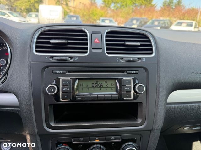 Volkswagen Golf - 15