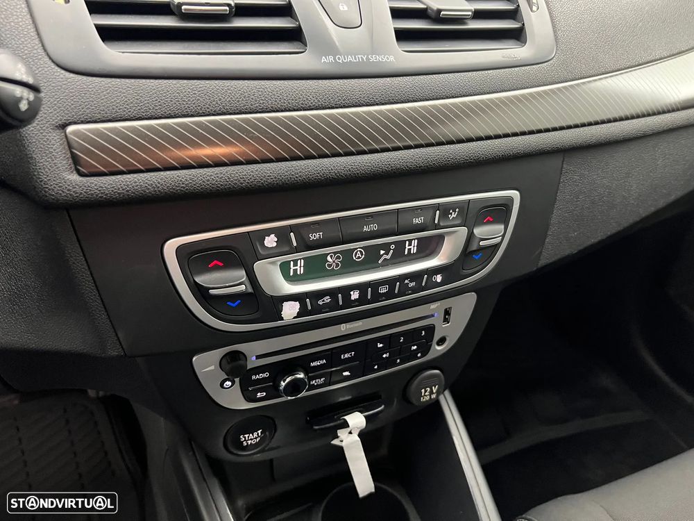 Renault Mégane 1.5 dCi Dynamique - 6