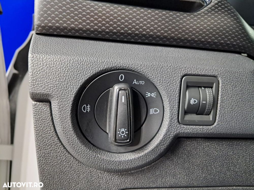 Volkswagen T-Cross - 16