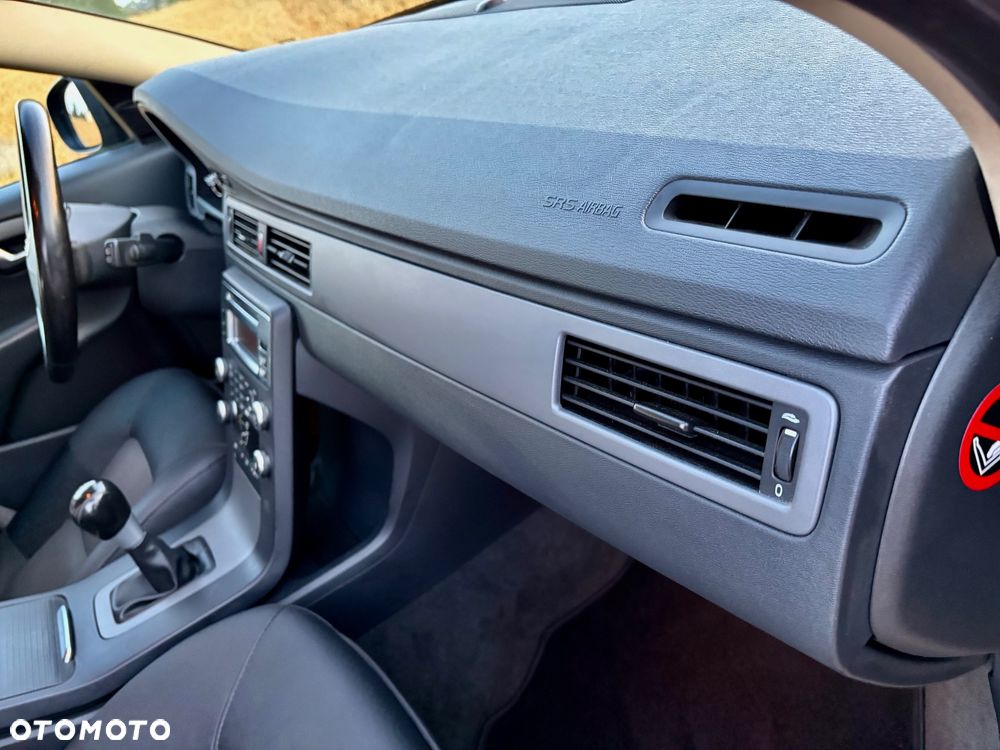 Volvo V70 2.0D Momentum - 16