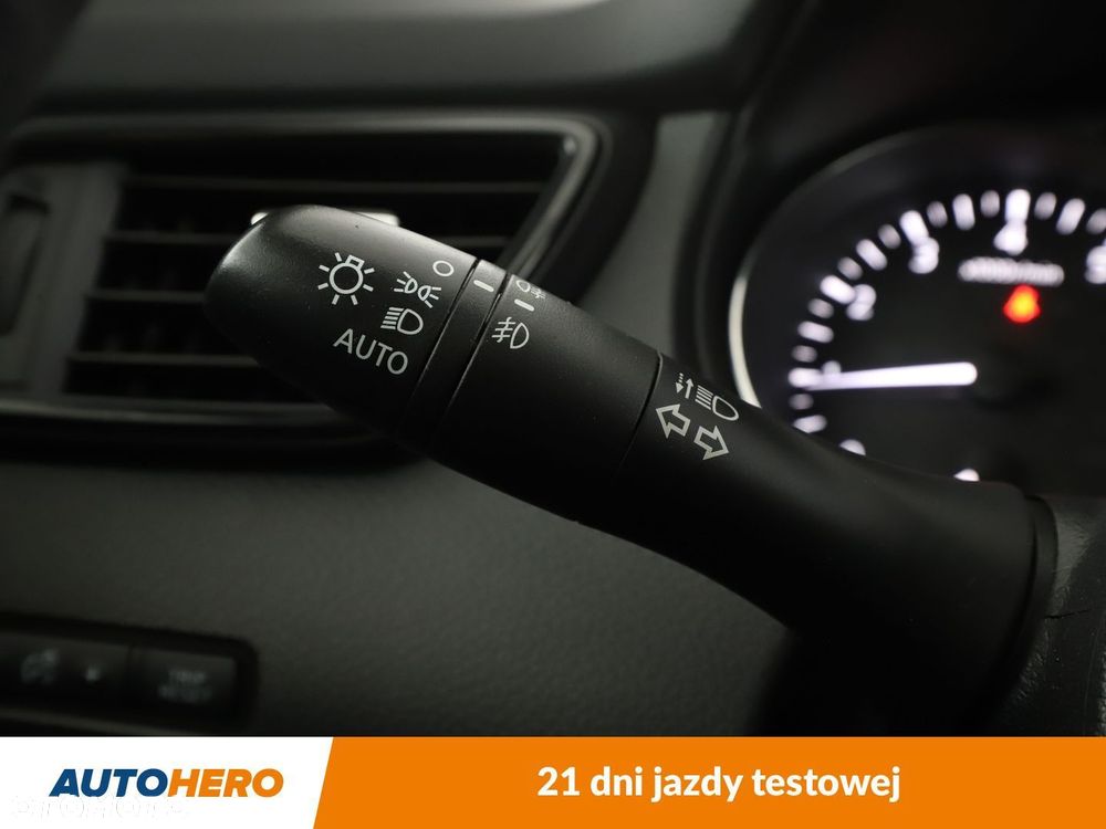 Nissan X-Trail 1.6 DIG-T N-Connecta 2WD - 28