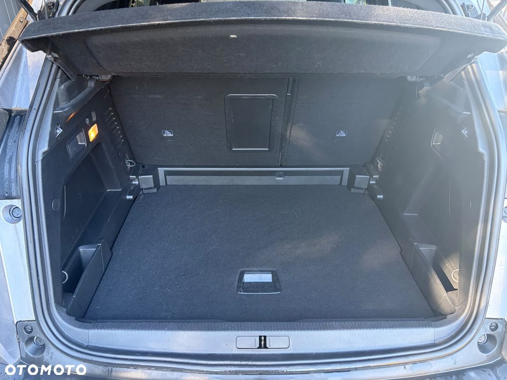 Peugeot 3008 1.5 BlueHDi Allure S&S EAT8 - 10