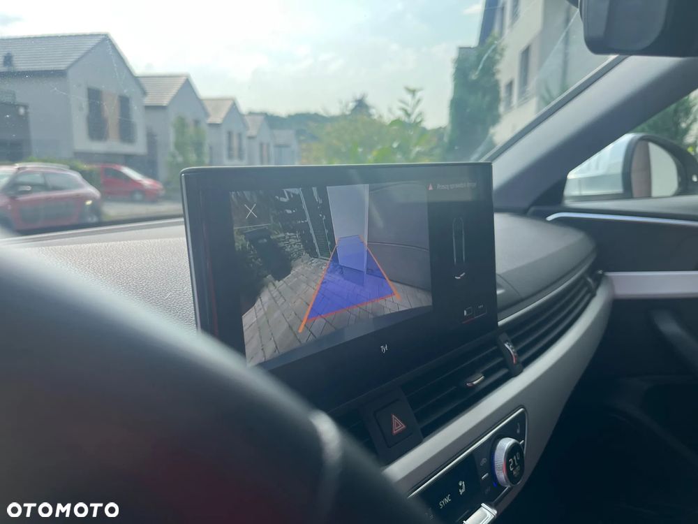 Audi A4 35 TFSI S tronic - 23