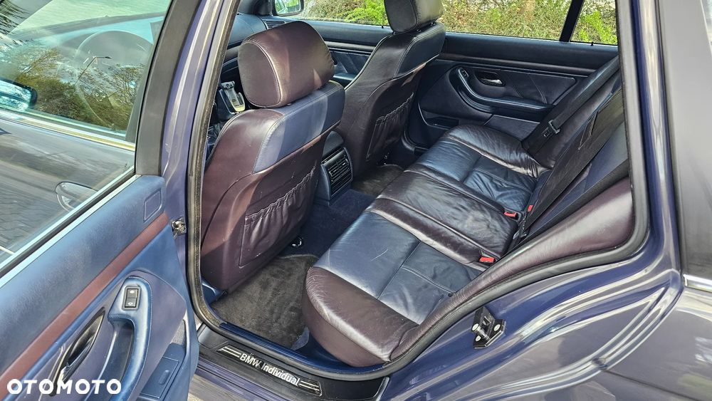 BMW Seria 5 - 10