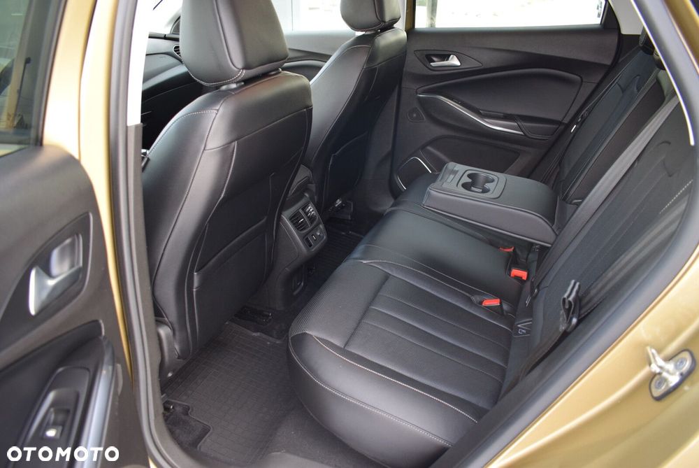 Opel Grandland X 1.2 T GPF Ultimate S&S - 29