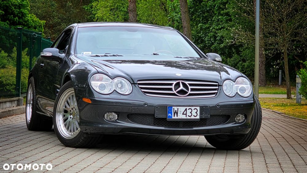 Mercedes-Benz SL - 1