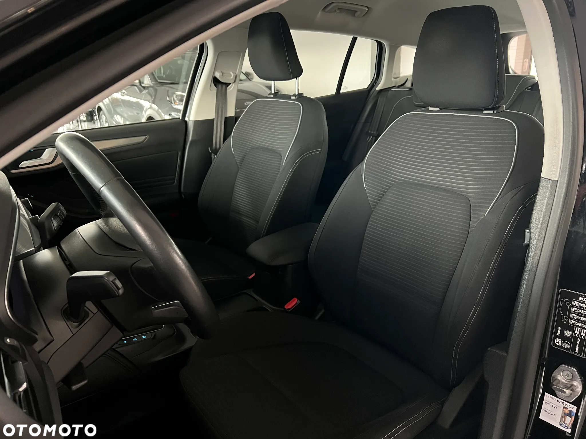 Ford Focus 1.0 EcoBoost Titanium Business - 20