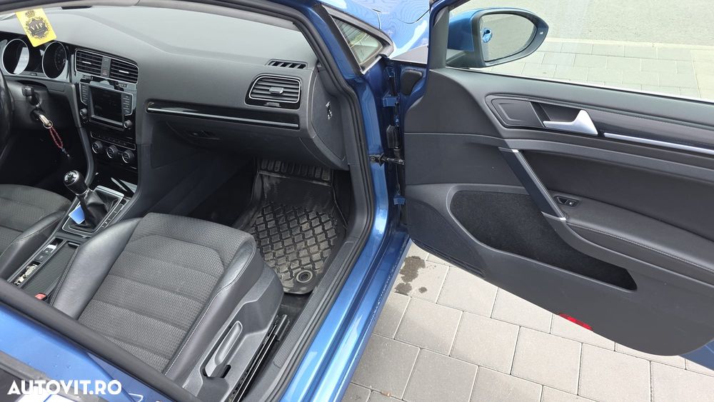 Volkswagen Golf 1.6 TDI BMT Highline - 17