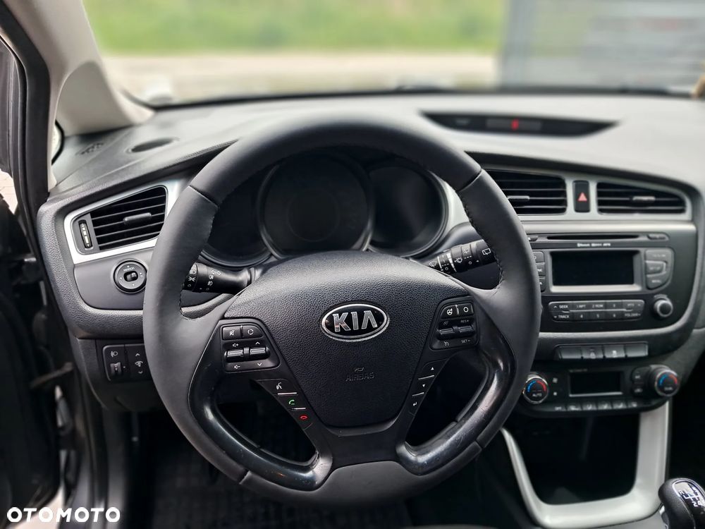Kia Ceed 1.6 CRDi L - 28