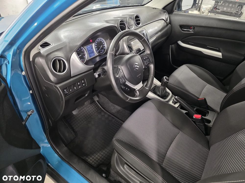 Suzuki Vitara 1.6 (4x4) Allgrip Comfort+ - 34