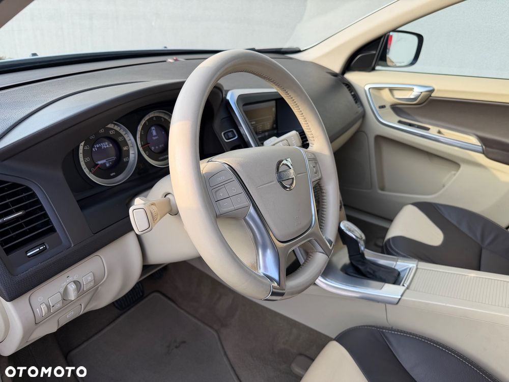 Volvo XC 60 - 27