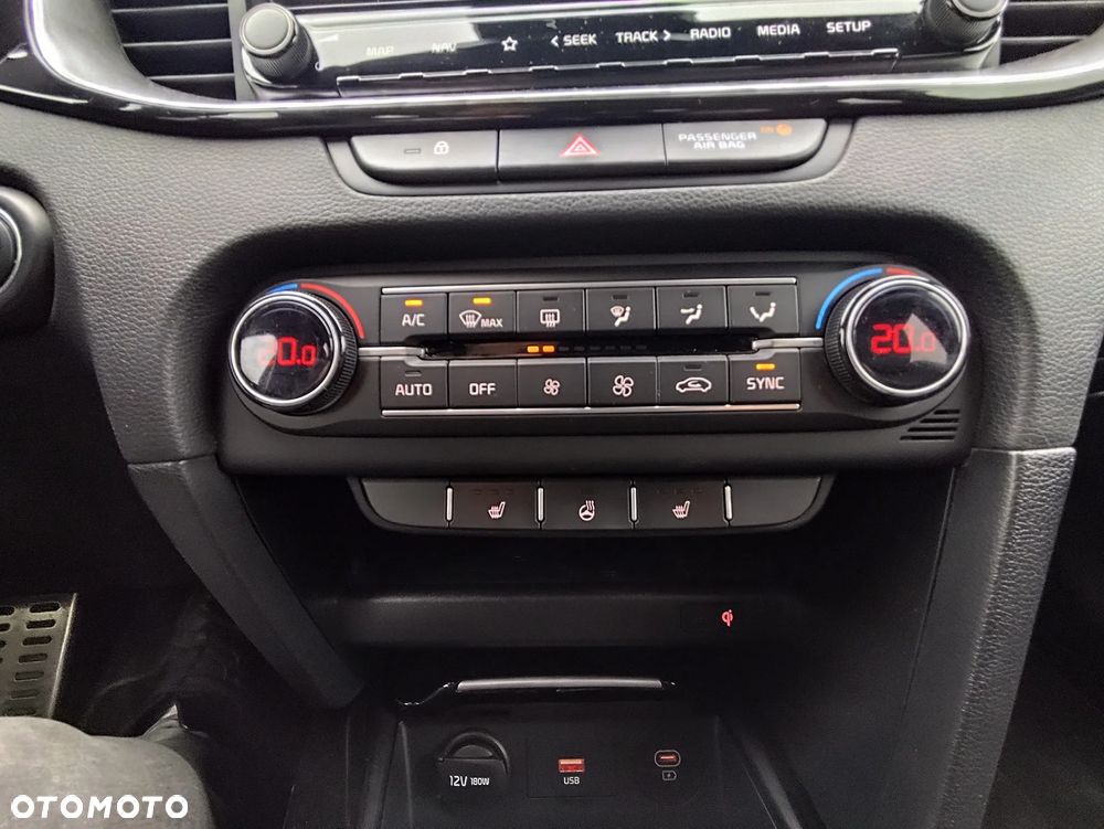 Kia Ceed 1.6 T-GDI DCT7 OPF GT - 31