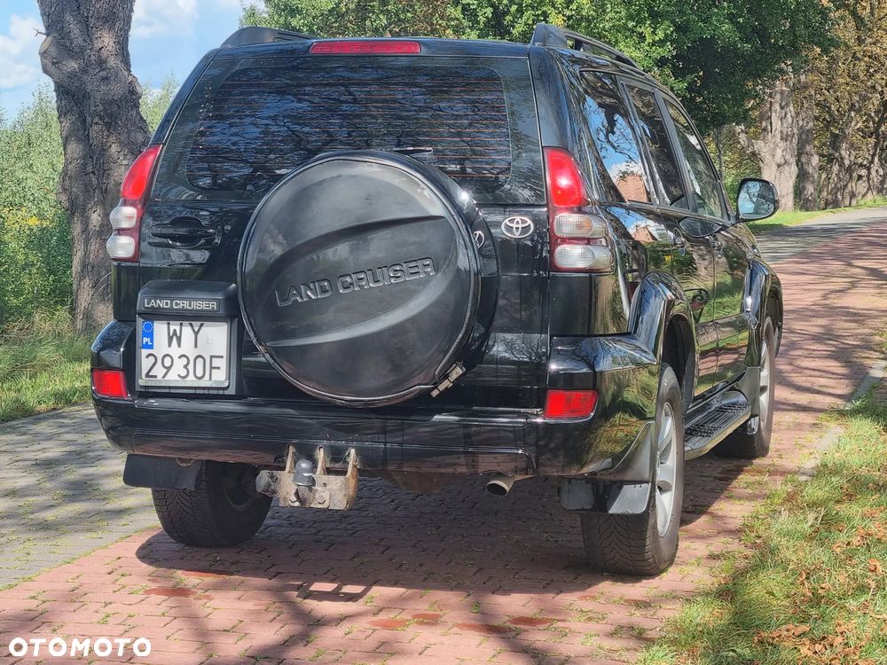 Toyota Land Cruiser - 41