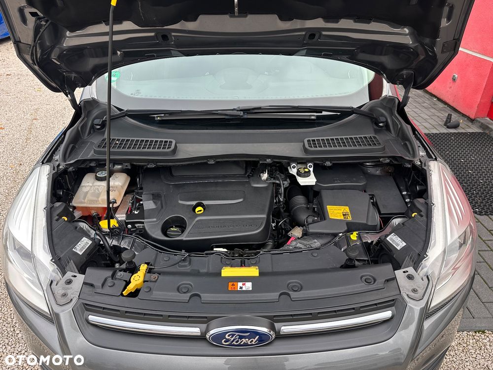 Ford Kuga 2.0 TDCi 4x4 SYNC - 39