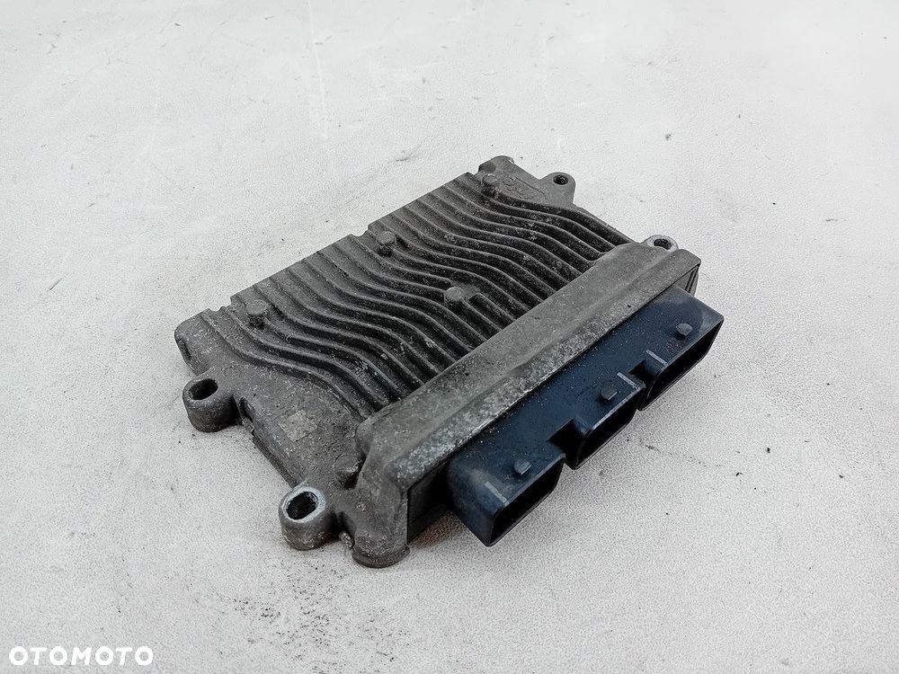 KOMPUTER, STEROWNIK PEUGEOT 206 9664637080 J34P-AAE 1.4 8V - 5