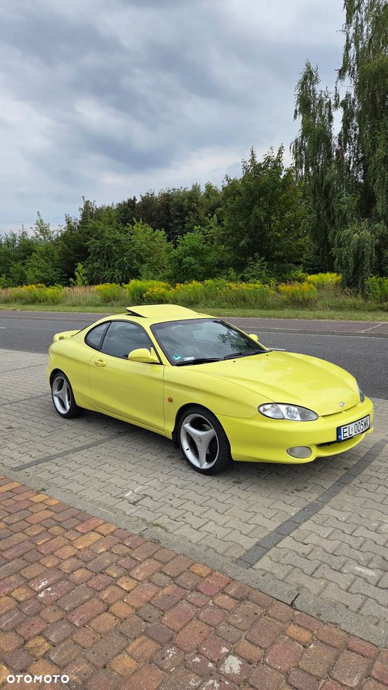 Hyundai Coupe - 1