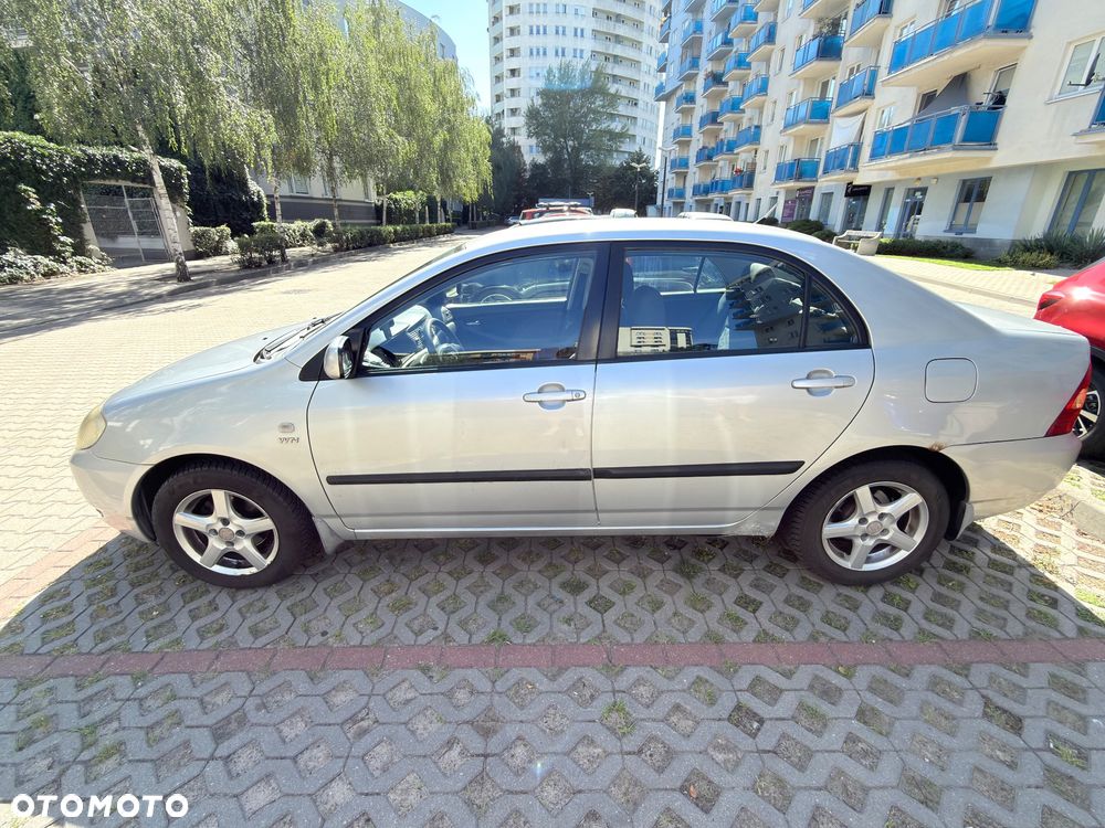 Toyota Corolla - 8