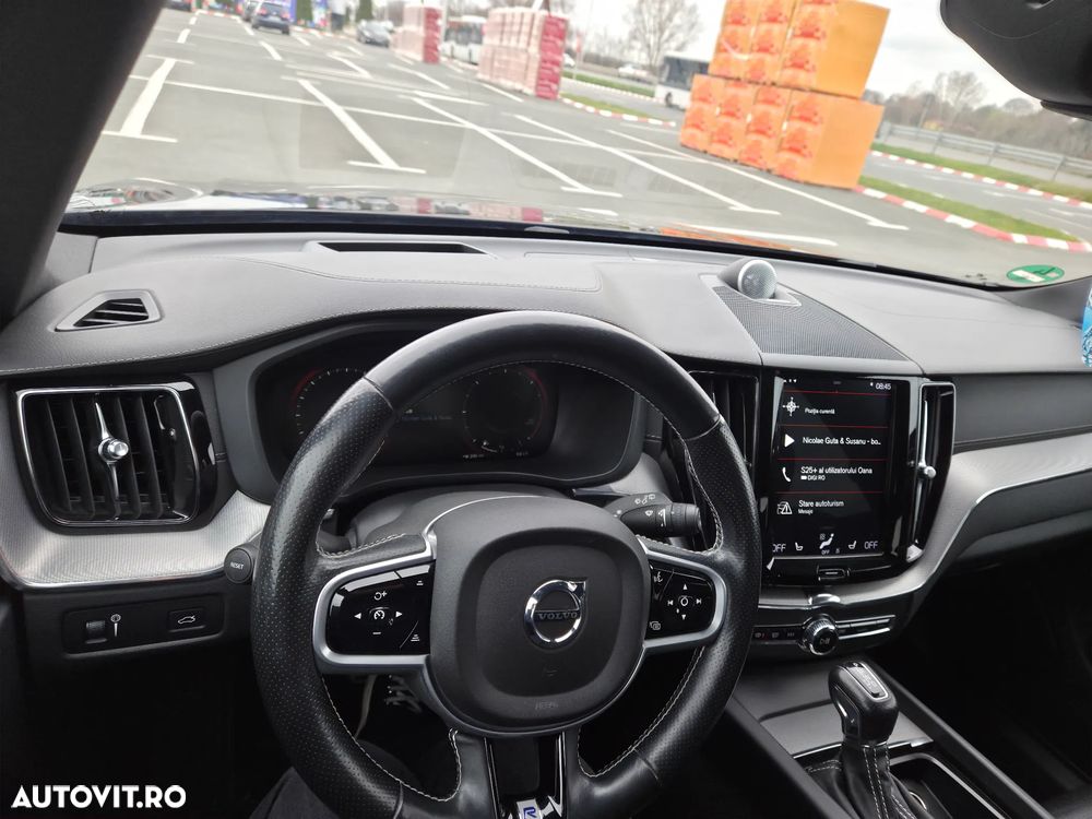 Volvo XC 60 D4 AWD Geartronic RDesign - 15