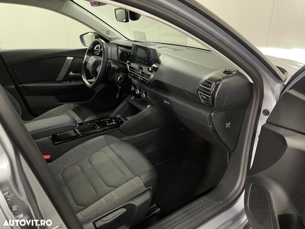 Citroën C4 BlueHDi 130 Stop&Start EAT8 FEEL PACK - 9