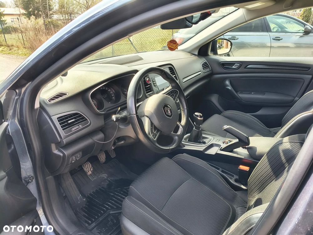 Renault Megane 1.5 dCi Life - 9