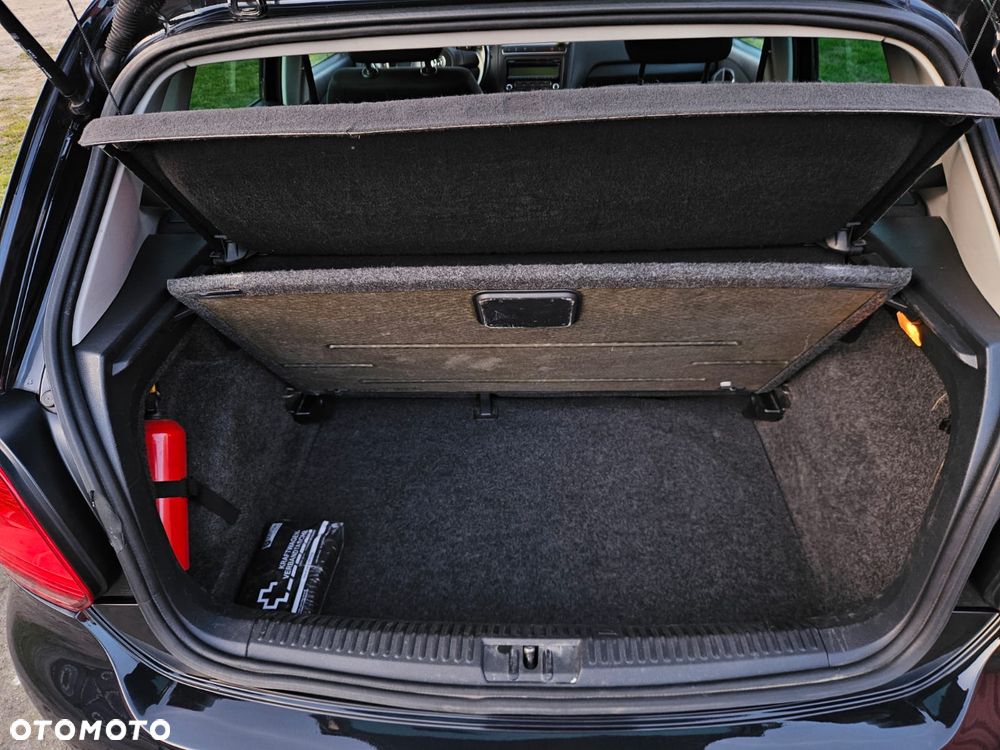 Volkswagen Polo 1.6 TDI DPF Highline - 13