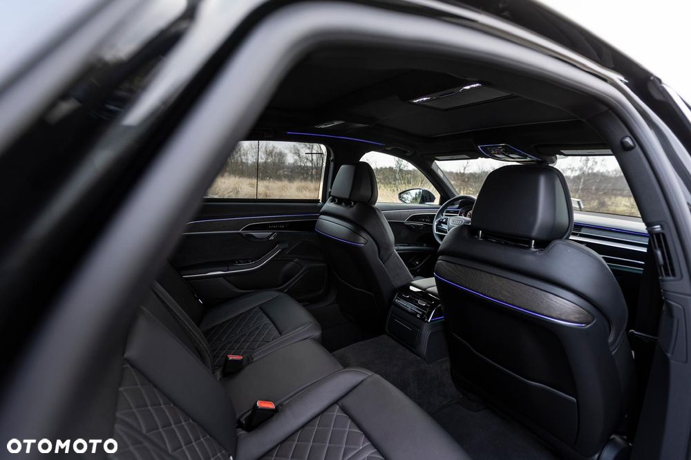 Audi A8 L 55 TFSI quattro tiptronic - 26