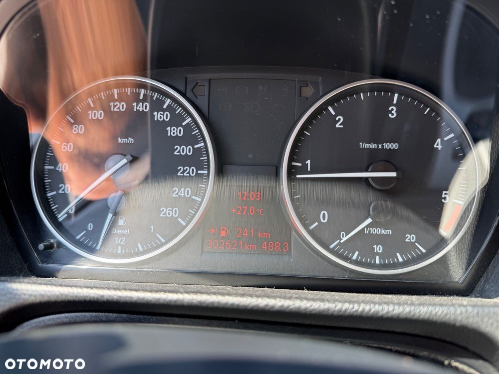 BMW Seria 3 - 23