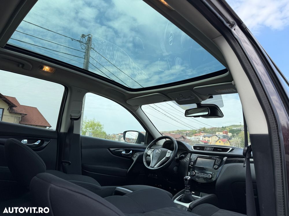 Nissan Qashqai 1.5 DCI Start/Stop Tekna - 8