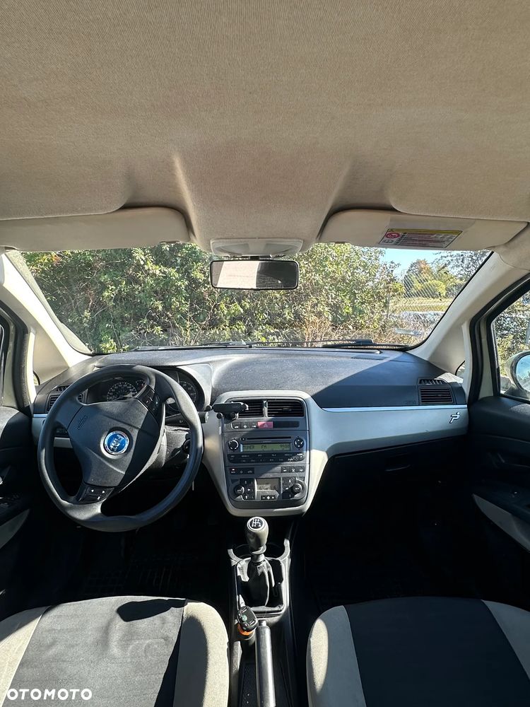 Fiat Punto - 5