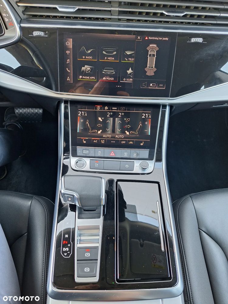 Audi Q8 - 18