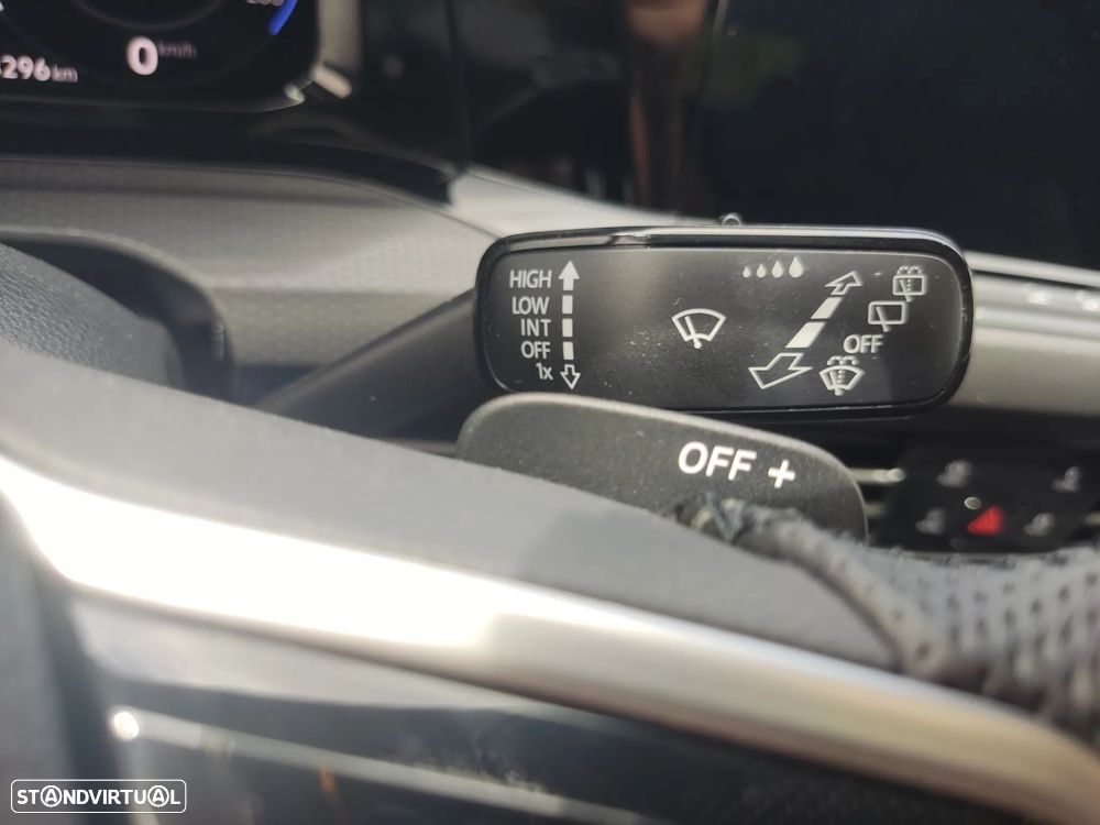 VW Golf 1.4 GTE Plug-in - 32