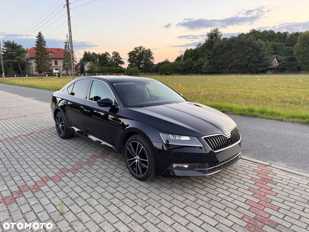 Skoda Superb 2.0 TDI Ambition DSG - 2