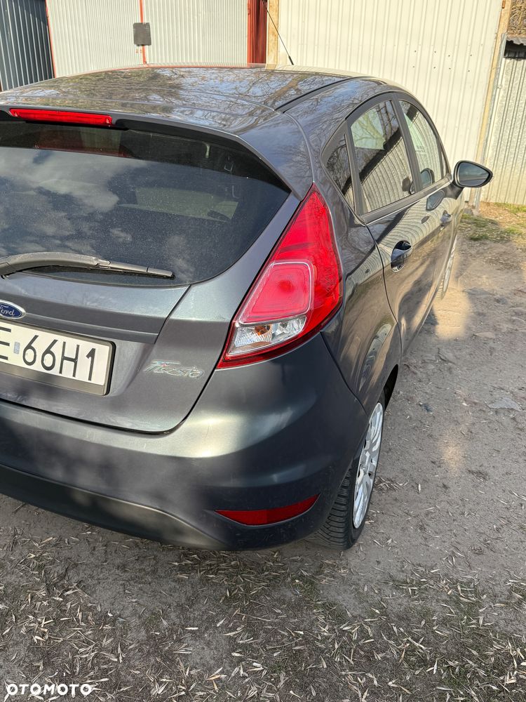 Ford Fiesta 1.5 TDCi Trend - 11
