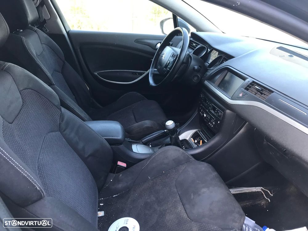 Citroen C5 1.6 HDi Break 2009 - Para Peças - 6