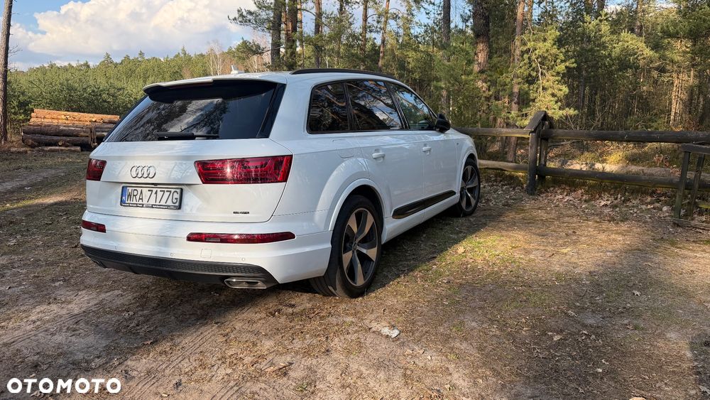 Audi Q7 - 6