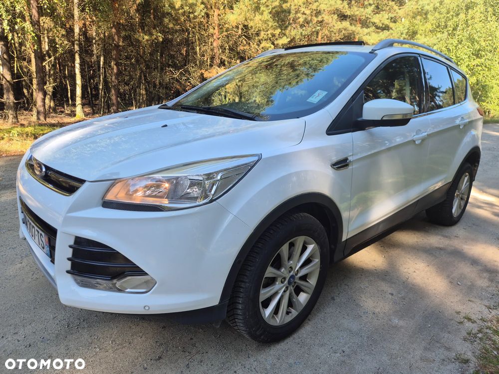 Ford Kuga 2.0 TDCi 2x4 Titanium - 3