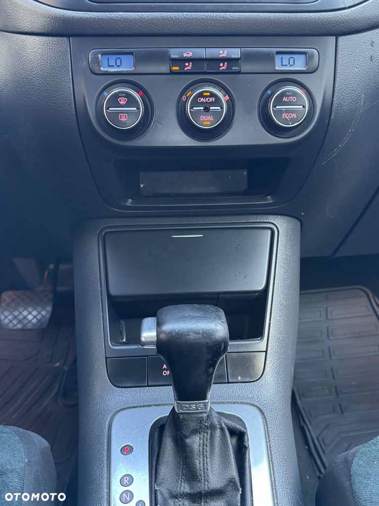 Volkswagen Golf 1.9 TDI DSG Comfortline - 10